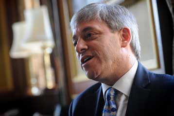 Ο Τζον Μπέρκοου νεός πρόεδρος της Βουλής των Κοινοτήτων