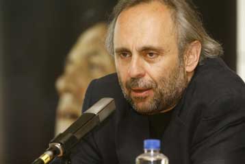 Ο Σωτήρης Χατζάκης νέος καλλιτεχνικός διευθυντής του ΚΘΒΕ