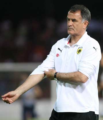 Επιστρέφει ο Μπάγεβιτς και σηκώνει μανίκια για δουλειά