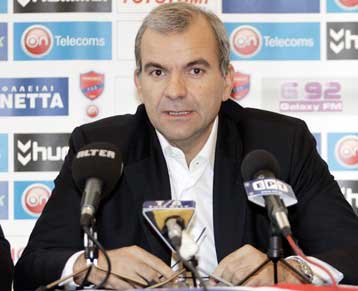 Ανακοίνωσε την αποχώρησή του από την ΚΑΕ Πανιώνιος ο Ηλ.Λιανός