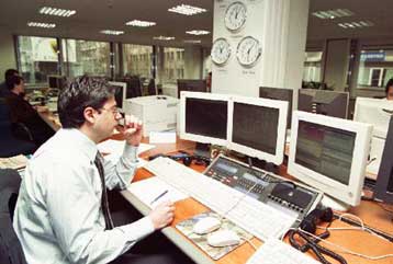 Ακριβός ο «προ-δανεισμός» του δημοσίου για το 2010 παραδέχεται ο ΟΔΔΗΧ