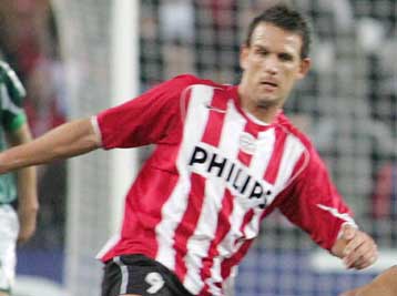 Το ενδιαφέρον της Λάρισας για Φένεγκορ οφ Χέσελινκ επιβεβαίωσε ο Πηλαδάκης