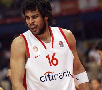 Χάσμα μεταξύ Ολυμπιακού και Πρίντεζη