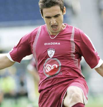 Ανανέωσε για δύο χρόνια ο Κατσιαρός στη Λάρισα