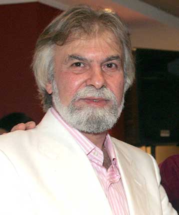 Σε κρίσιμη κατάσταση νοσηλεύεται ο Γιώργος Δεληκάρης