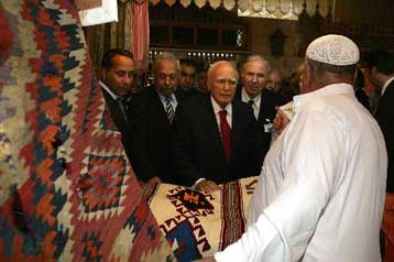 Μήνυμα Κάρολου Παπούλια στο Ισραήλ για δίκαιη λύση του Παλαιστινιακού