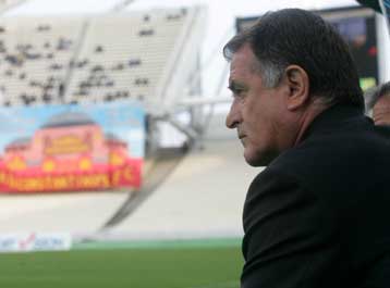 Ο Μανωλάς, ο Αλαβάνος και ο Κατσουράνης του Μπάγεβιτς