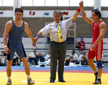 «Γαλάζια» μετάλλια στην ελληνορωμαϊκή των Μεσογειακών