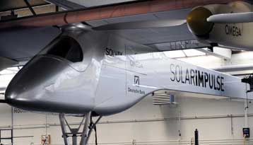 Ηλιακό αεροπλάνο θα επιχειρήσει να πετάξει το γύρο του κόσμου