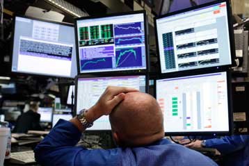 Πτώση για τα μεγάλα χρηματιστήρια στις δύο πλευρές του Ατλαντικού