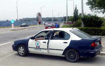 Εμπρηστικές επιθέσεις σε αμαξοστάσιο της ΕΘΕΛ και διμοιρία των ΜΑΤ