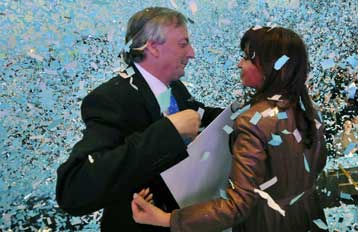 Βουλευτικές εκλογές-βαρόμετρο διεξάγονται στην Αργεντινή