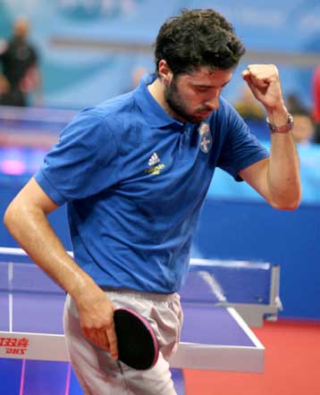 Πρόκριση στους «8» για άνδρες και γυναίκες στο πινγκ πονγκ