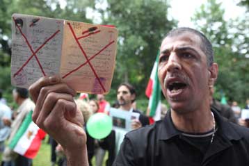 Το παράθυρο του διαλόγου για τα πυρηνικά του Ιράν αφήνει ανοιχτό η ΕΕ