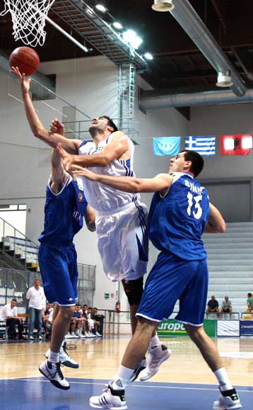 Δεκαέξι μετάλλια η Ελλάδα στην Πεσκάρα