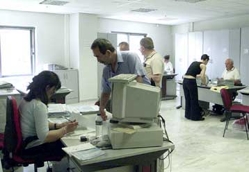 Καταβολή του ΕΤΑΚ με δόσεις ζητούν οι βιοτέχνες από το υπουργείο Οικονομικών