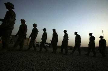 Ξεκίνησε η αποχώρηση αμερικανικών στρατευμάτων από πόλεις του Ιράκ