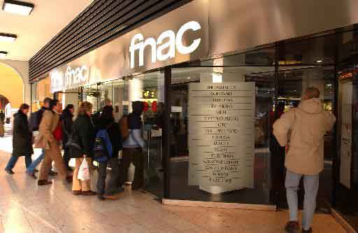 Fnac στο Μοναστηράκι πριν το τέλος του 2009
