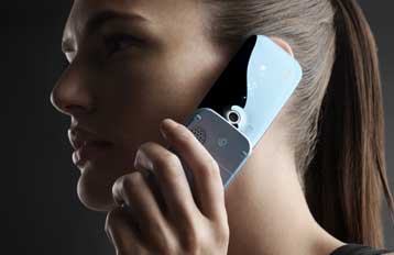 Μείωση έως και 60% από την 1η Ιουλίου στις χρεώσεις κλήσεων κινητών από το εξωτερικό