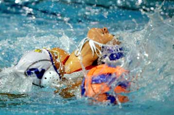 Σε δύο μειώνονται οι ξένοι σε Α1 ανδρών και γυναικών πόλο