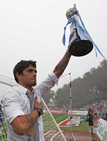 Η Μαρσέιγ απέκτησε τον Αργεντινό μέσο Λούτσο Γκονζάλες