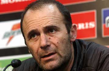 Προ των πυλών του Πανιωνίου ο Καλαφατάκης