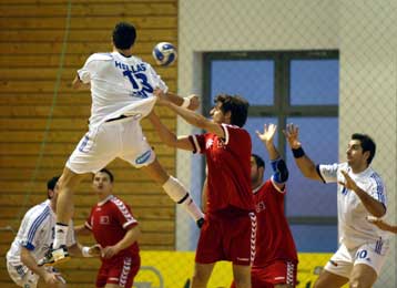 Βαριά ήττα από την Τουρκία και αποκλεισμός για την Εθνική χάντμπολ των ανδρών