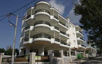 Η εισφορά για τους ημιυπαίθριους χώρους σε δέκα περιοχές της Αθήνας