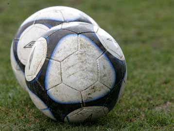 Κληρώνει για Σούπερ Λιγκ και αποφάσεις της ΕΠΟ για Σφακιανάκη – Βαβζίνιακ