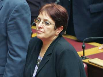 Την αντίθεσή της στη μεταναστευτική πολιτική της κυβέρνησης επανέλαβε η Αλ.Παπαρήγα