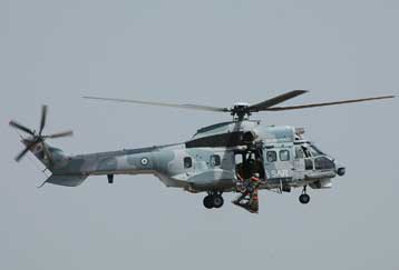 Σε συμφωνία για την αγορά 15 γαλλικών Super Puma κατέληξε η κυβέρνηση