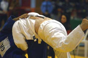 Στο τρίτο σκαλί του βάθρου ανέβηκε ο Μανουσαρίδης στα -60κ. τζούντο