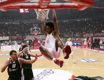 Την «τρελή» πρόταση των Μπακς σκέφτεται ο Τσίλντρες