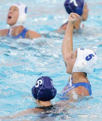 Μια νίκη και μια ήττα για την Εθνική γυναικών του πόλο…