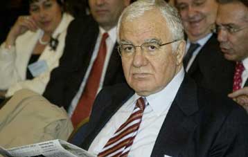 Αλλαγές σε πρόσωπα και πολιτικές συστήνει στον πρωθυπουργό ο Γ.Κεφαλογιάννης