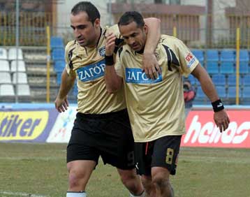 Φεύγει ο Λουτσιάνο, έρχεται ο Ρεγκέιρο στον ΠΑΣ