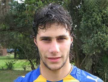 Ο Ουζουνίδης «τσεκάρει» τον Αργεντινό μέσο Ρε για την Λάρισα