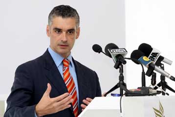 Υποβάθμιση της τριτοβάθμιας εκπαίδευσης «βλέπει» ο ΣΥΝ στα κριτήρια για τα κολλέγια