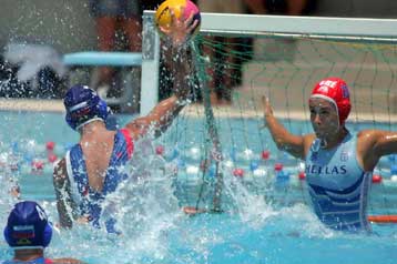 Αυλαία με νίκη 7-4 επί της Ισπανίας στο «Σαμαρτζίδης Καπ» για τη εθνική πόλο γυναικών