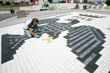 Η σεισμόπληκτη ΛΑκουιλα υποδέχεται τη Σύνοδο της G8