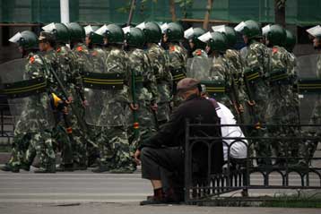 Και σε δεύτερη πόλη της δυτικής Κίνας επεκτάθηκαν οι διαδηλώσεις