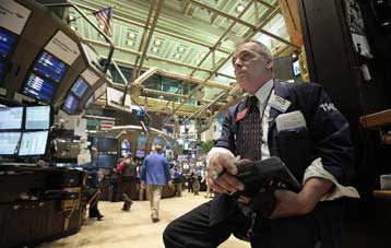 Σε αρνητικό έδαφος Γουόλ Στριτ και ευρωπαϊκά χρηματιστήρια τη Δευτέρα