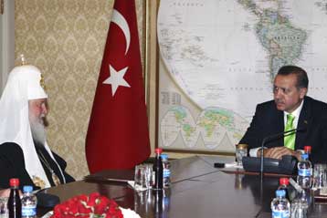 «Η Χάλκη είναι πιθανό ότι θα ανοίξει και πάλι» δηλώνει ο Πατριάρχης Μόσχας