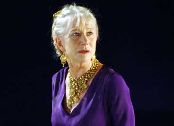 Τη «βασίλισσα» Έλεν Μίρεν υποδέχεται η αρχαία Επίδαυρος