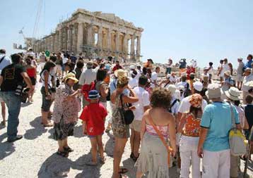 Μείωση 10% στις τουριστικές αφίξεις το πρώτο εξάμηνο του 2009