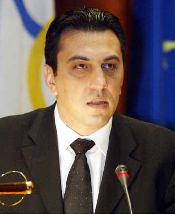 Προσωρινό αποκλεισμό της άρσης βαρών ζήτησε ο πρόεδρος του τζούντο, Βαγγέλης Σουφλέρης