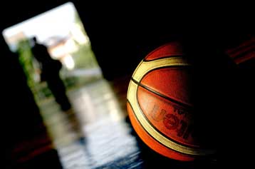 Στην κλήρωση της Βαρκελώνης στραμμένα τα βλέμματα των ελληνικών ομάδων