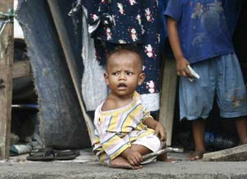 Τουλάχιστον 75.000 παιδιά θα πεθάνουν από την πείνα παγκοσμίως κατά τη Σύνοδο της G8