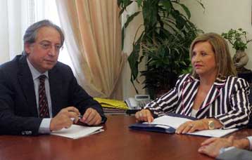 «Το ΙΚΑ δεν διασπάται», λειτουργικός μόνο ο διαχωρισμός των δύο τομέων