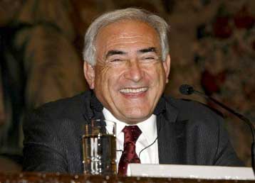 Έξοδο από την ύφεση και ρυθμό ανάπτυξης 2,5% το 2010 «βλέπει» το ΔΝΤ